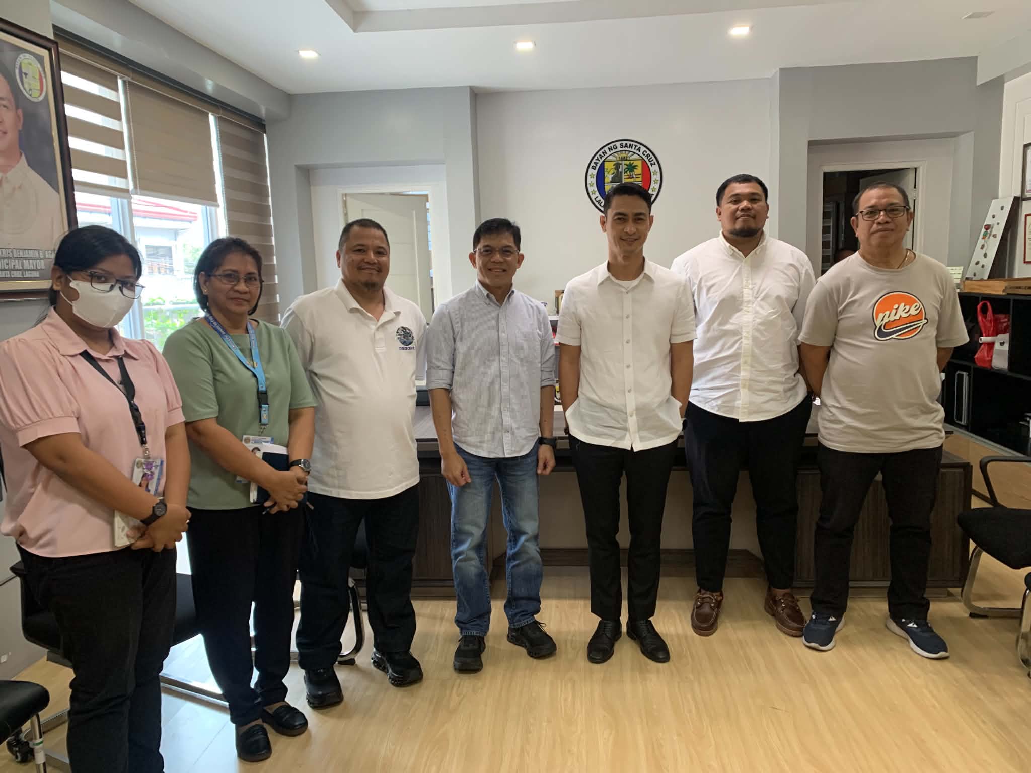 Courtesy call — Santa Cruz, Laguna